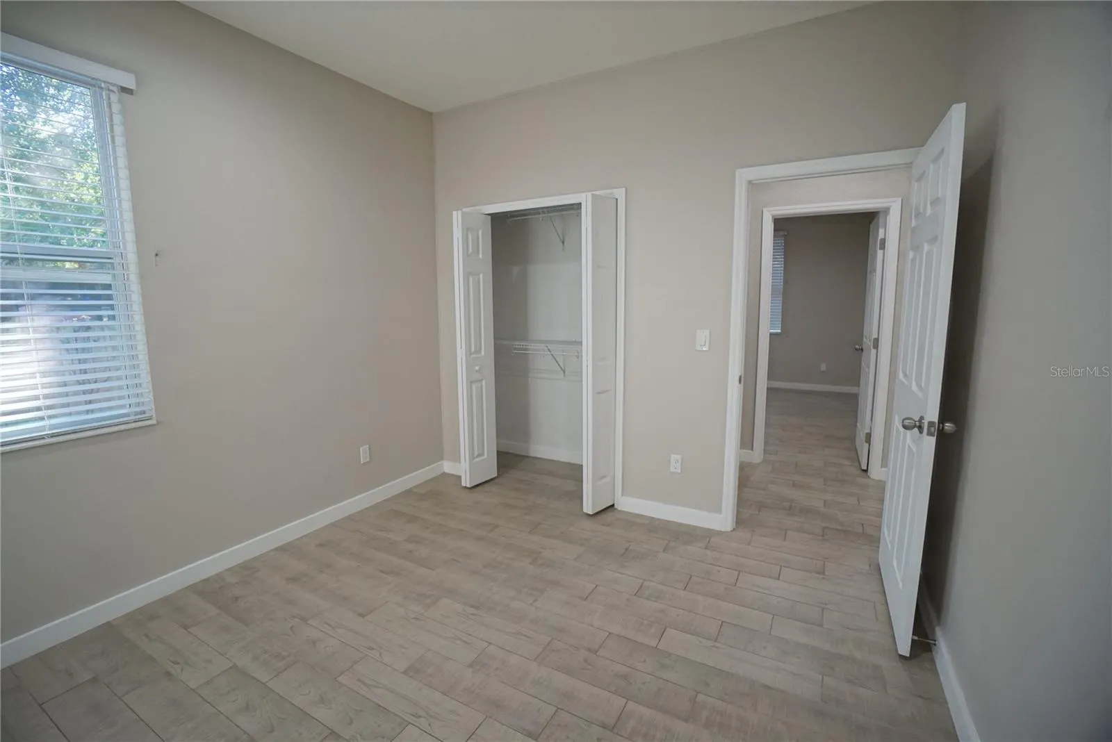 4210 N COOLIDGE AVE #3, #3