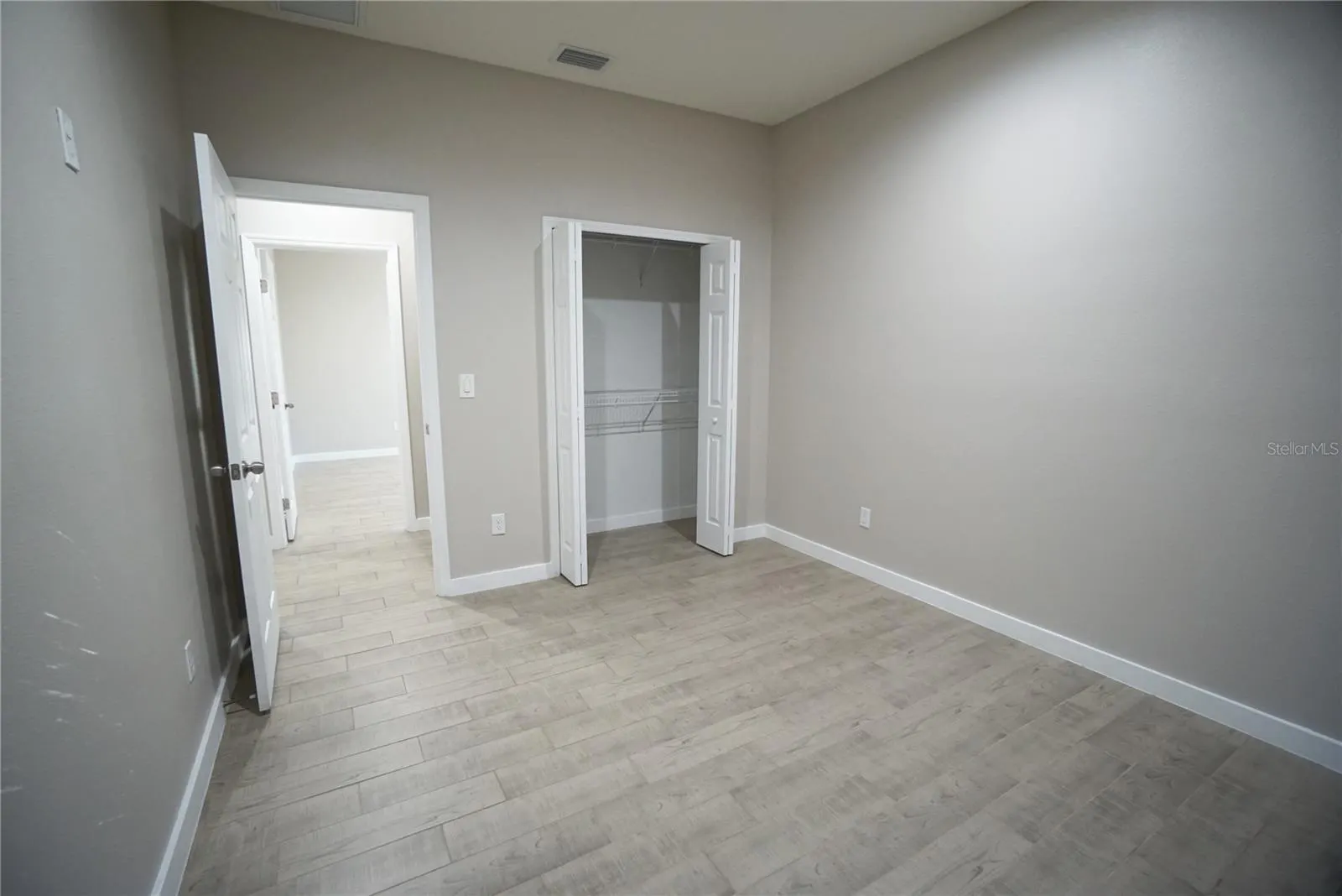 4210 N COOLIDGE AVE #3, #3