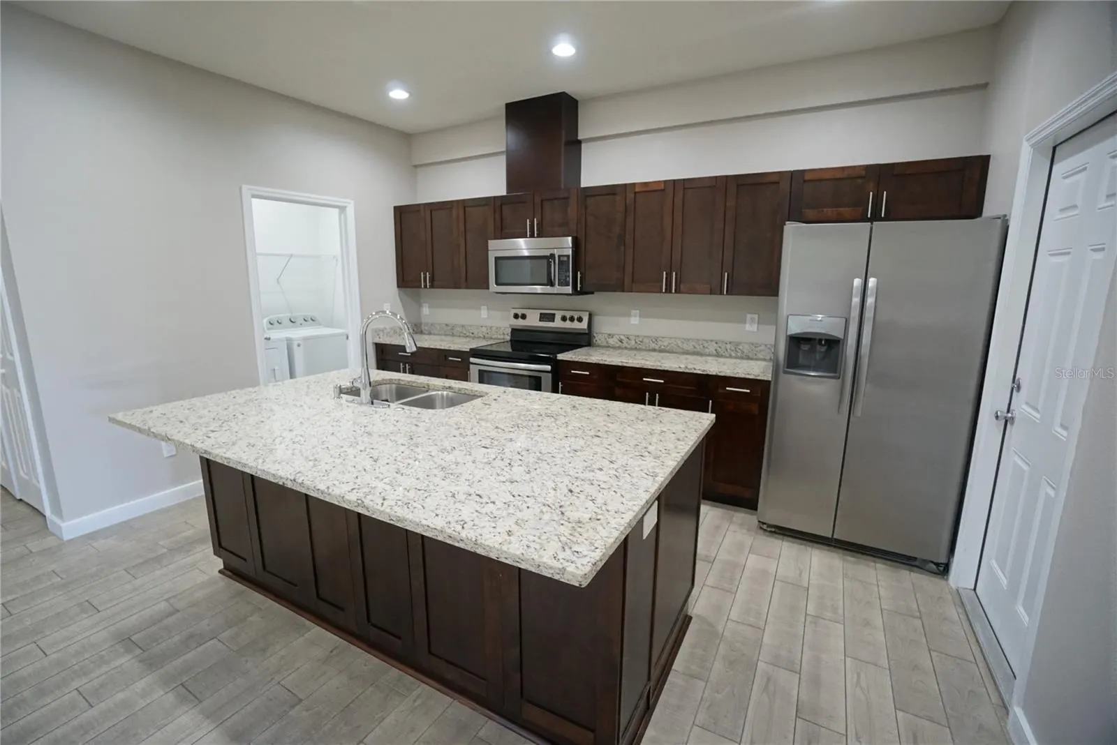 4210 N COOLIDGE AVE #3, #3