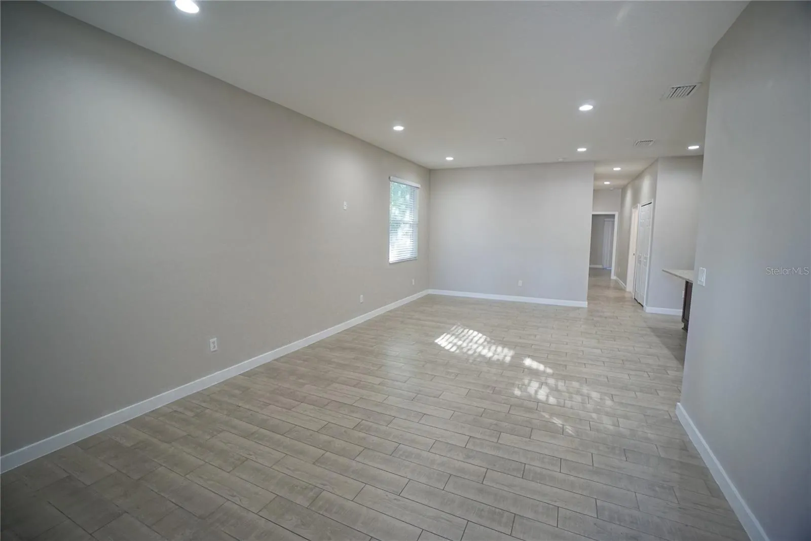 4210 N COOLIDGE AVE #3, #3