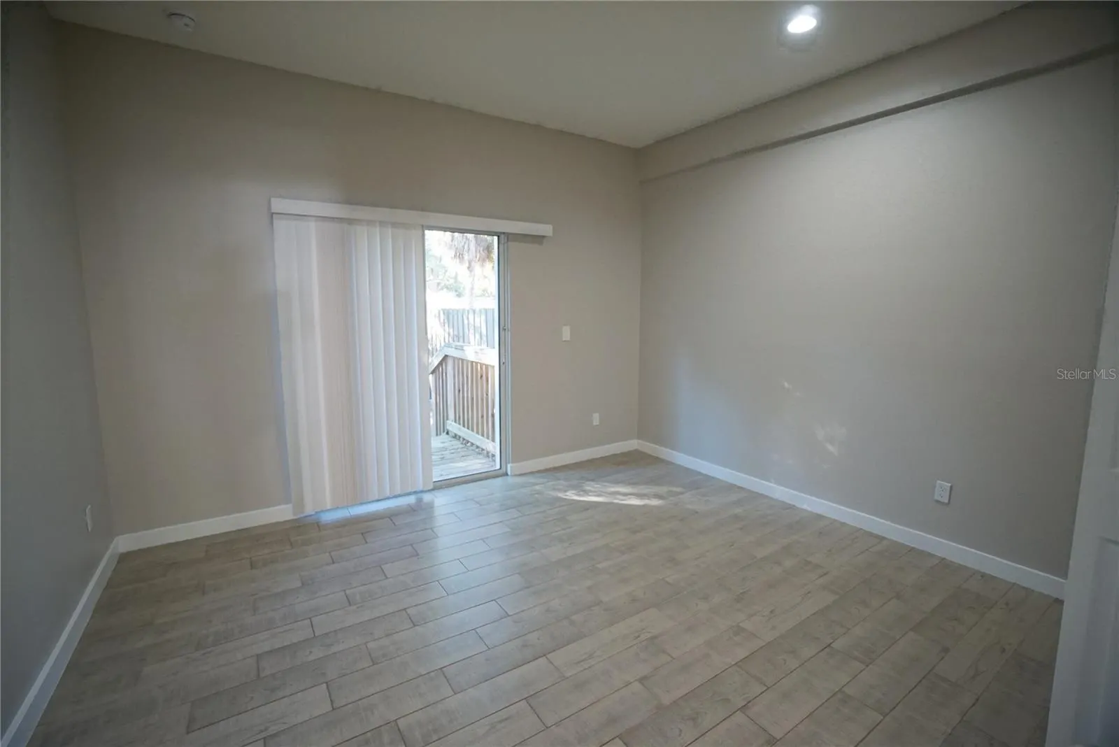 4210 N COOLIDGE AVE #3, #3
