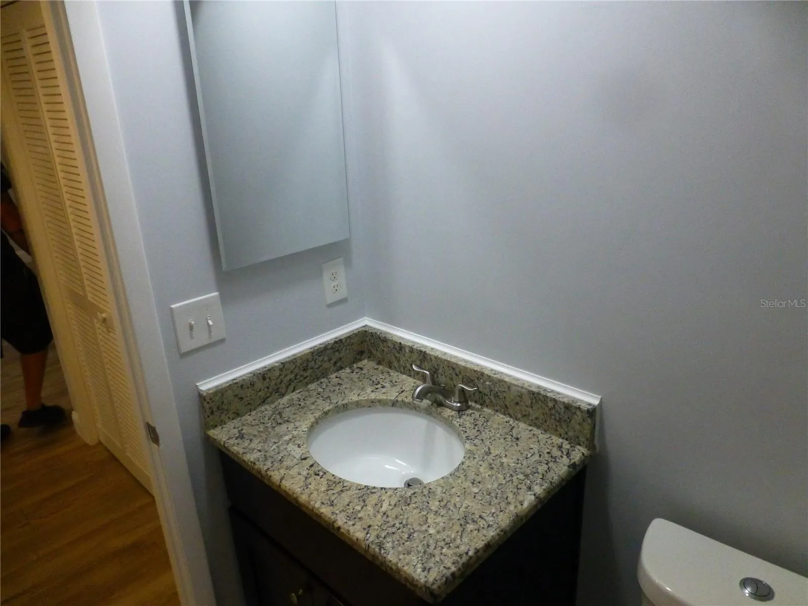 110 LAKESIDE DR #10, #10