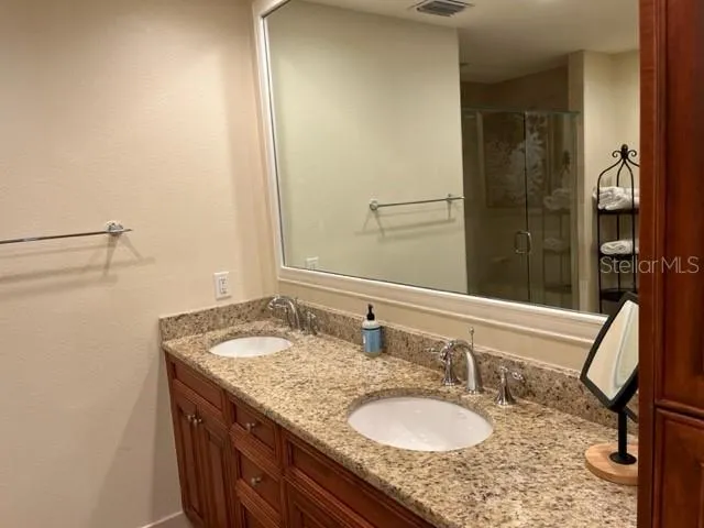 11 BAYMONT ST #504, #504
