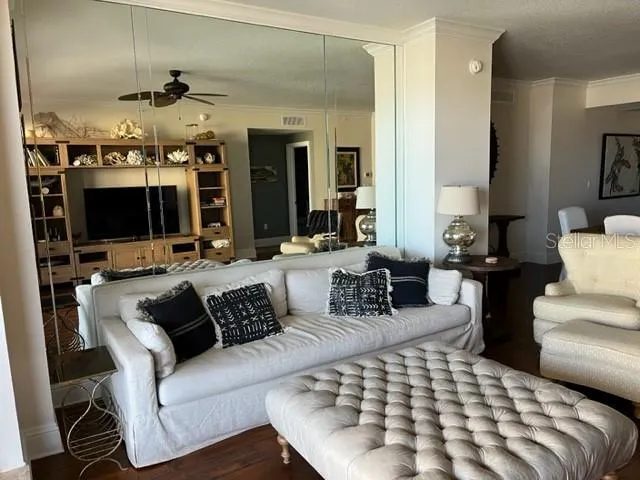 11 BAYMONT ST #504, #504