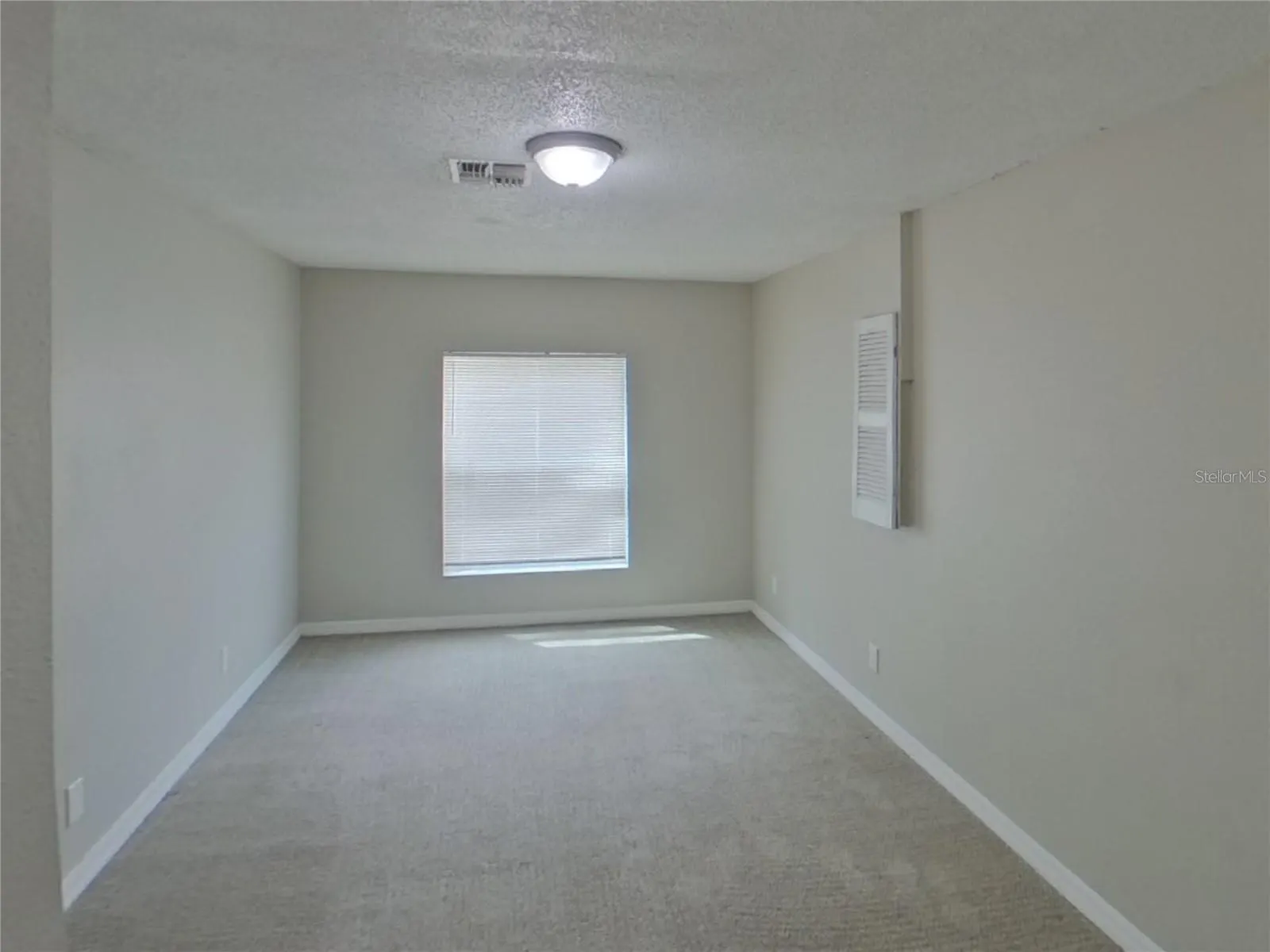 1624 CROSSRIDGE DR