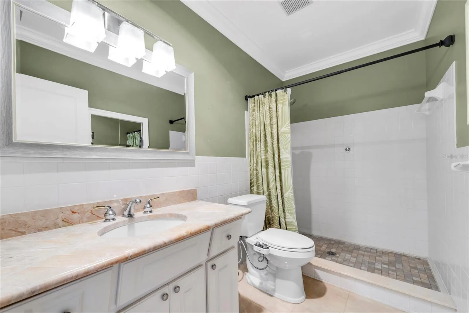 2470 RHODESIAN DR #56, #56