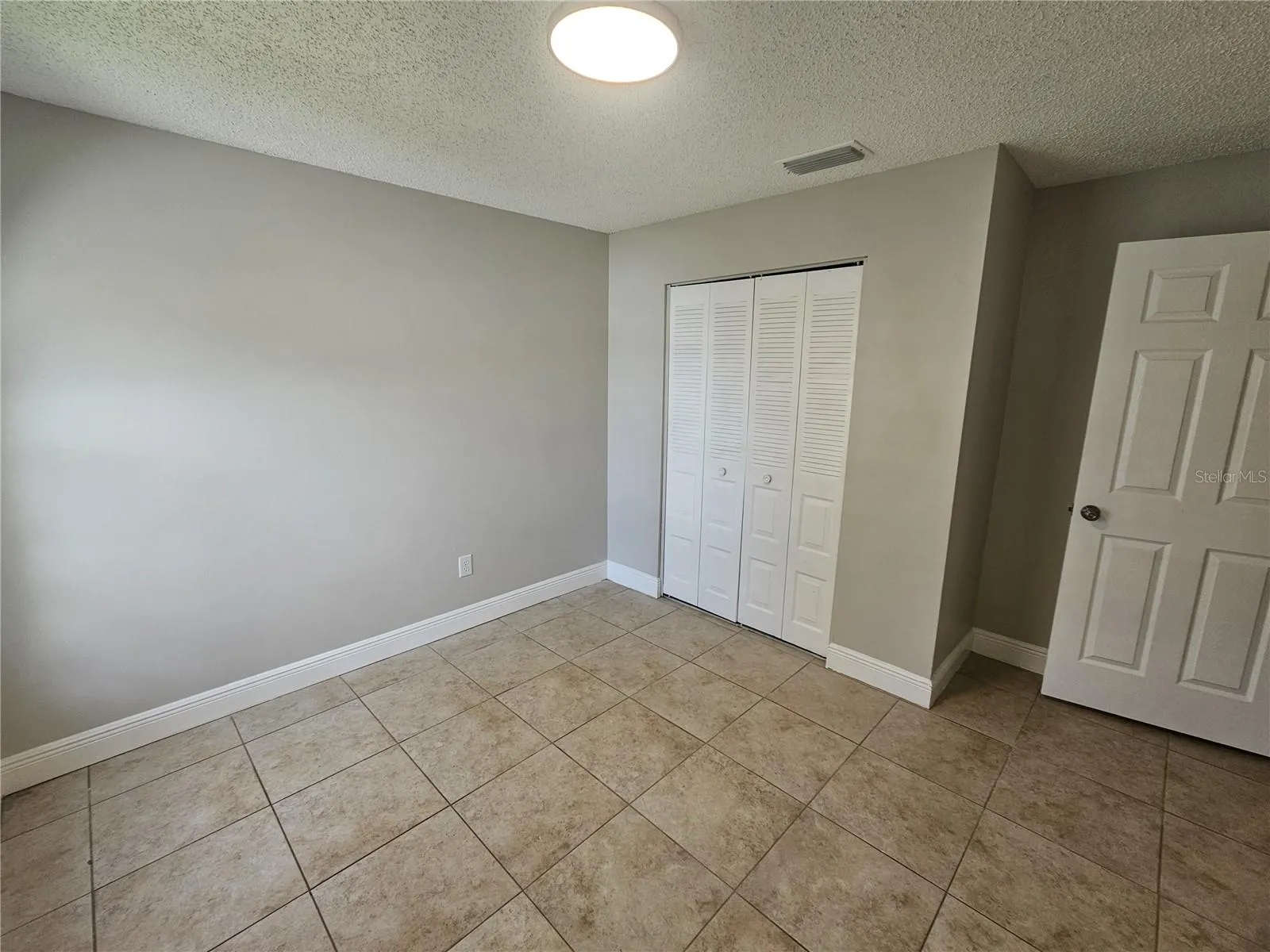 1407 MOHRLAKE DR