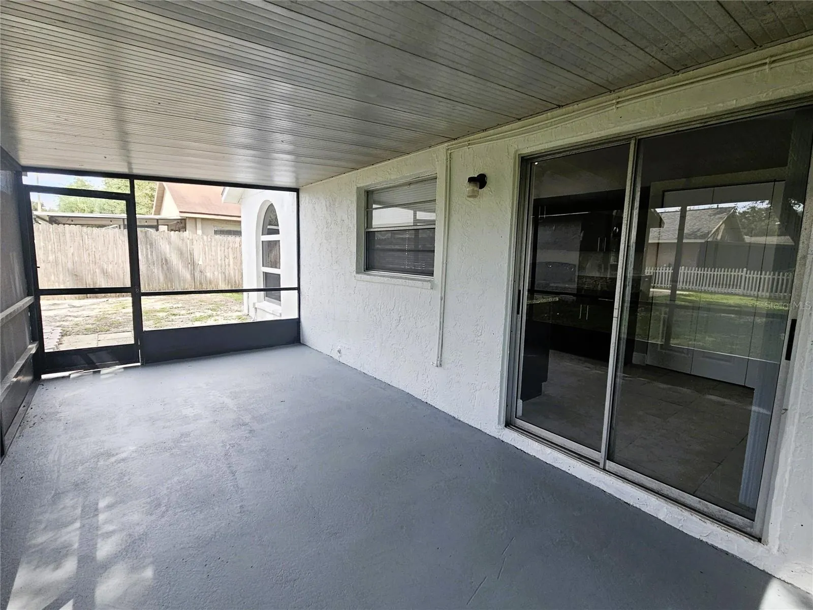 1407 MOHRLAKE DR