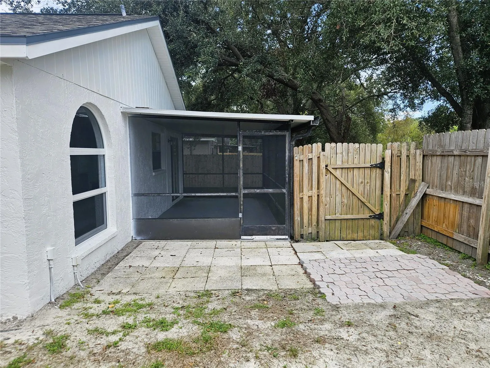 1407 MOHRLAKE DR