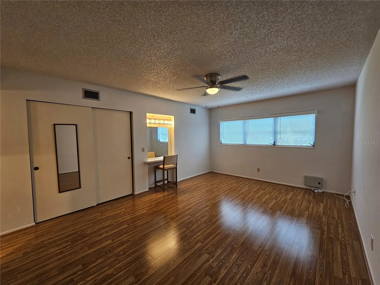 2383 NETHERLANDS DR #39, #39