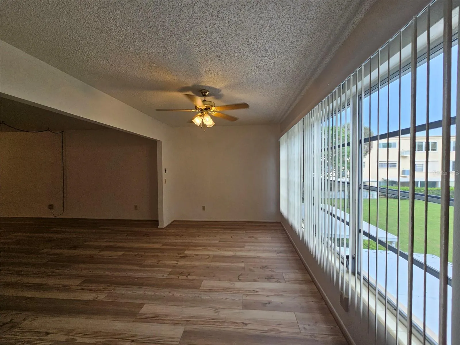 2383 NETHERLANDS DR #39, #39