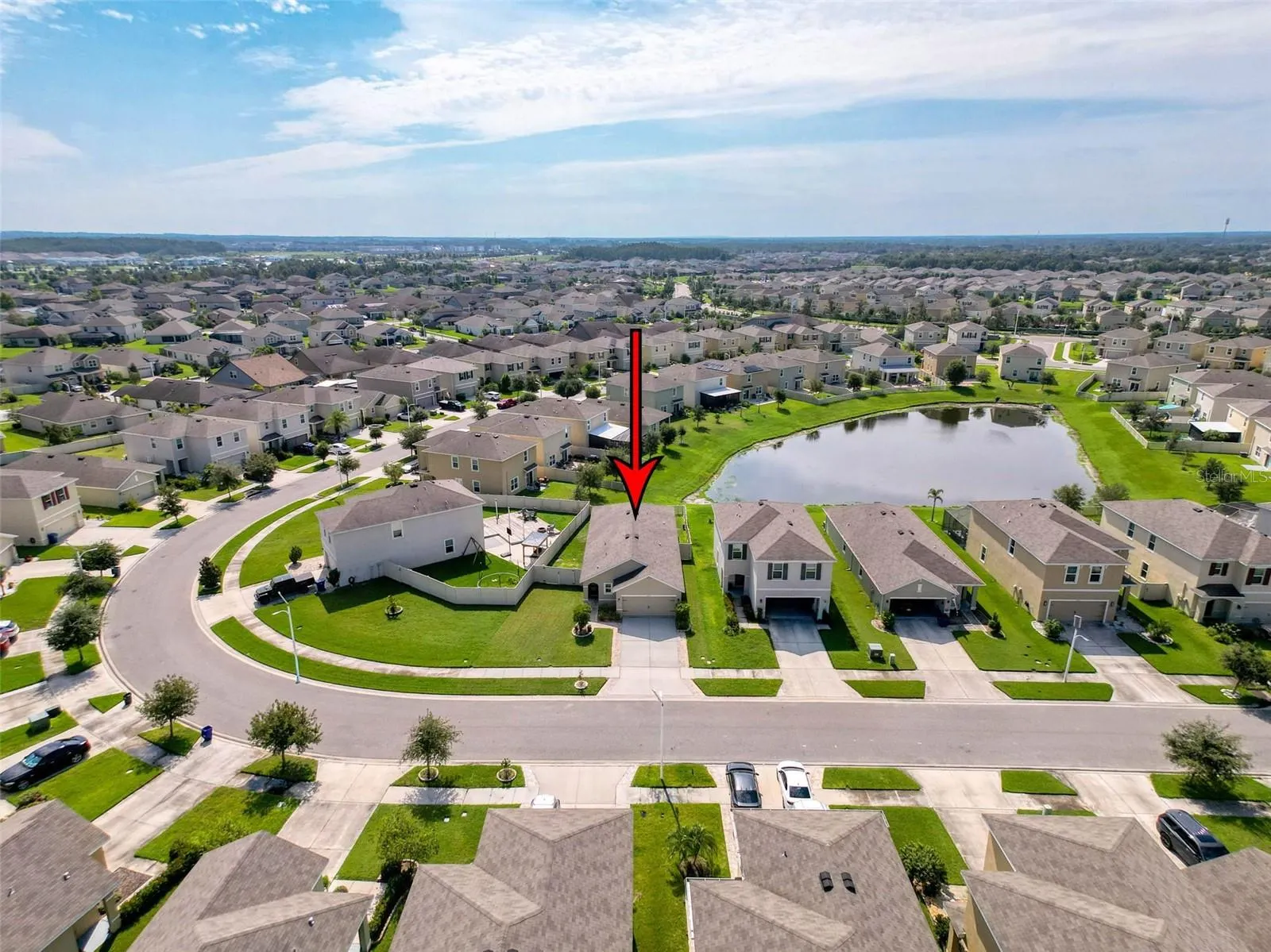 8089 PELICAN REED CIR