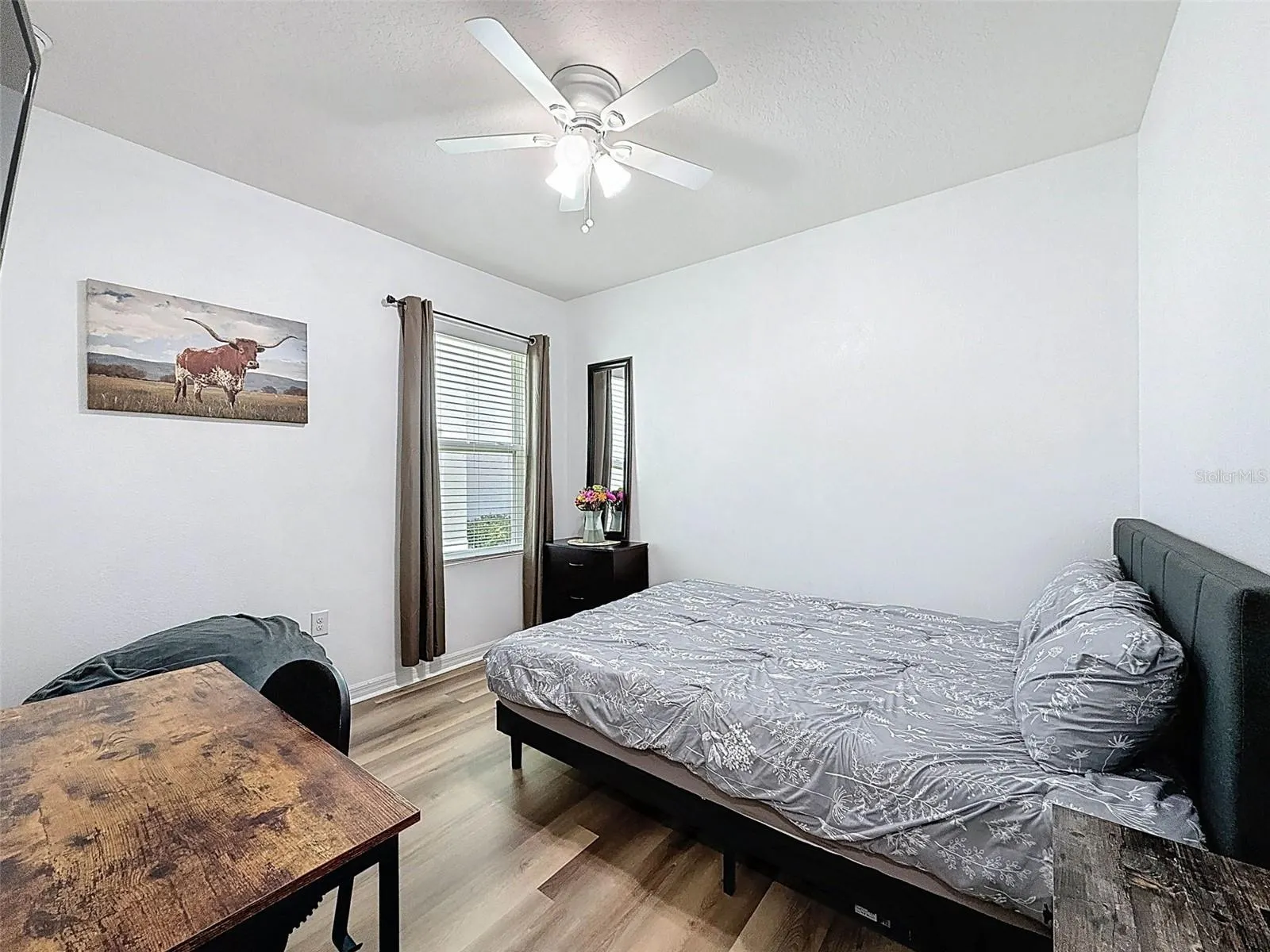 8089 PELICAN REED CIR