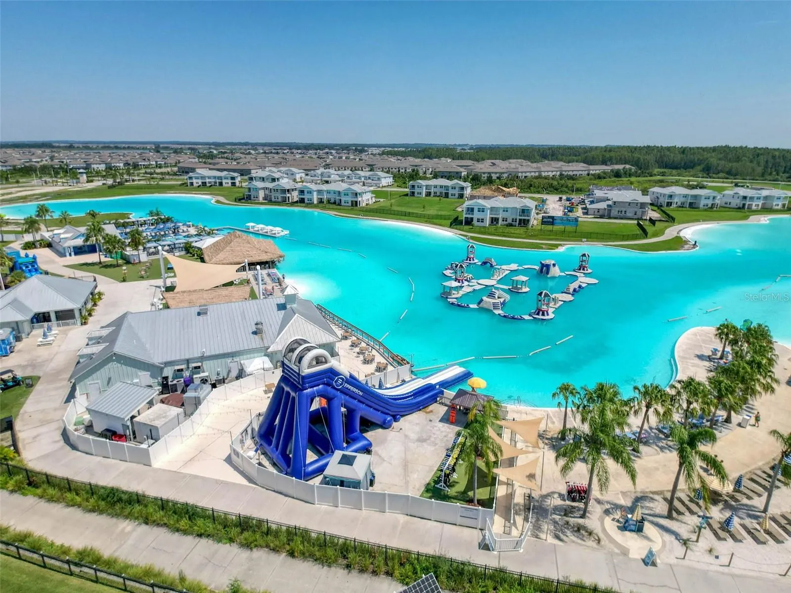8089 PELICAN REED CIR