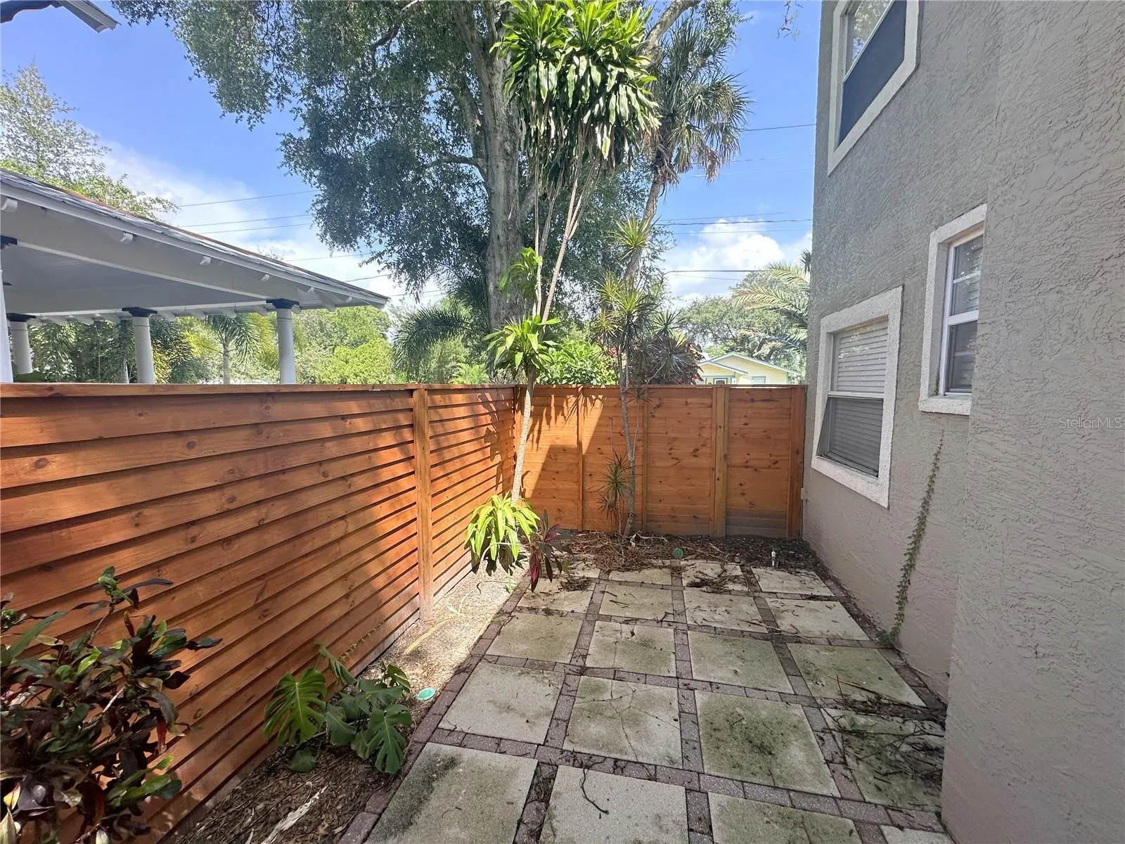 209 S WESTLAND #B, #B