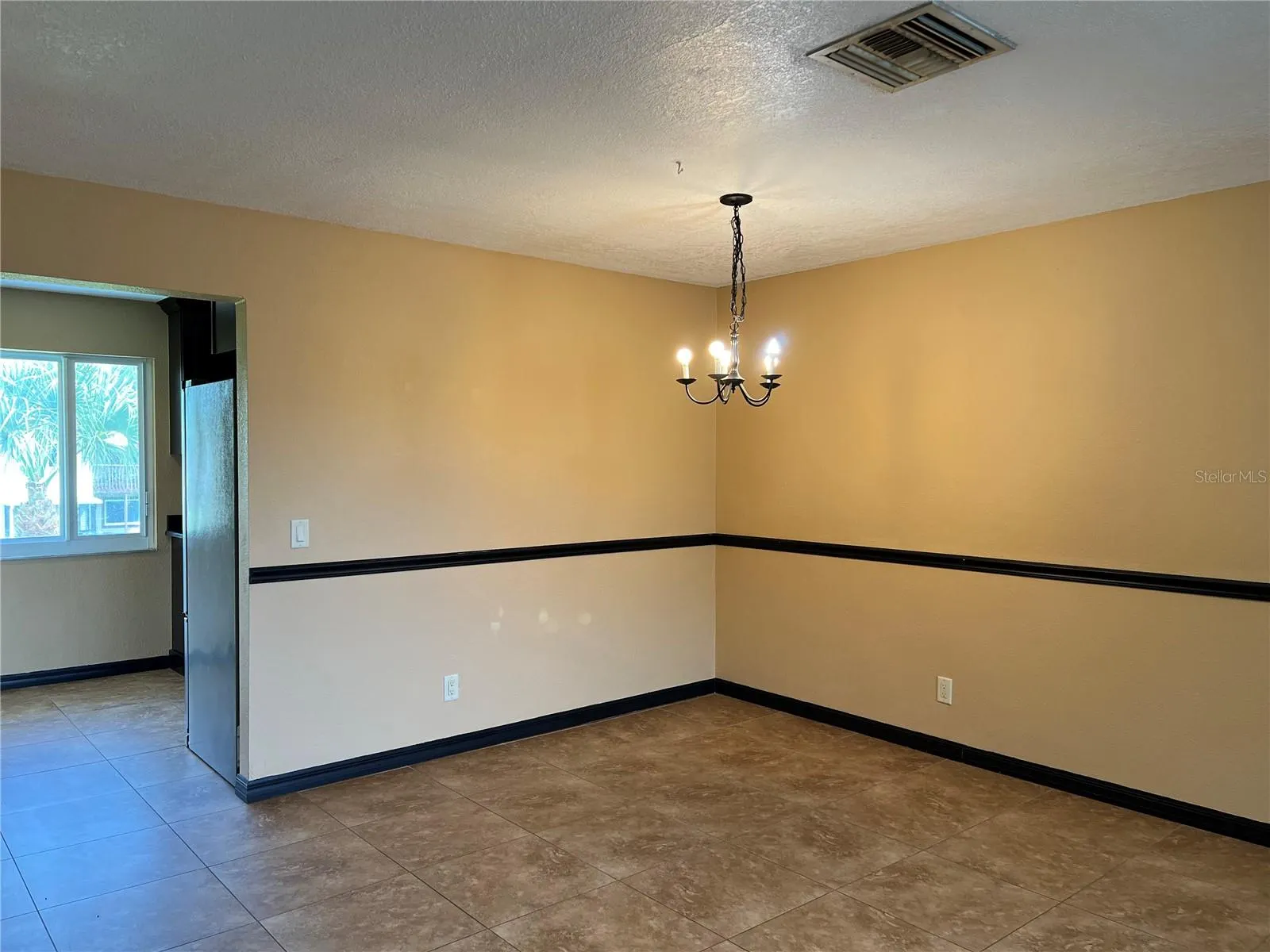 22481 WESTCHESTER BLVD #B27, #B27