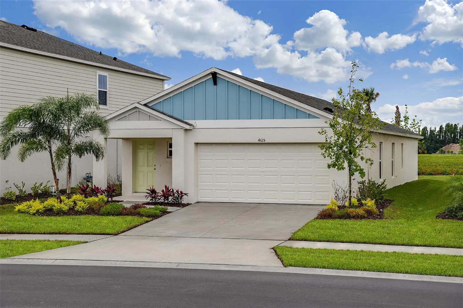 5532 TAVERNA LOOP