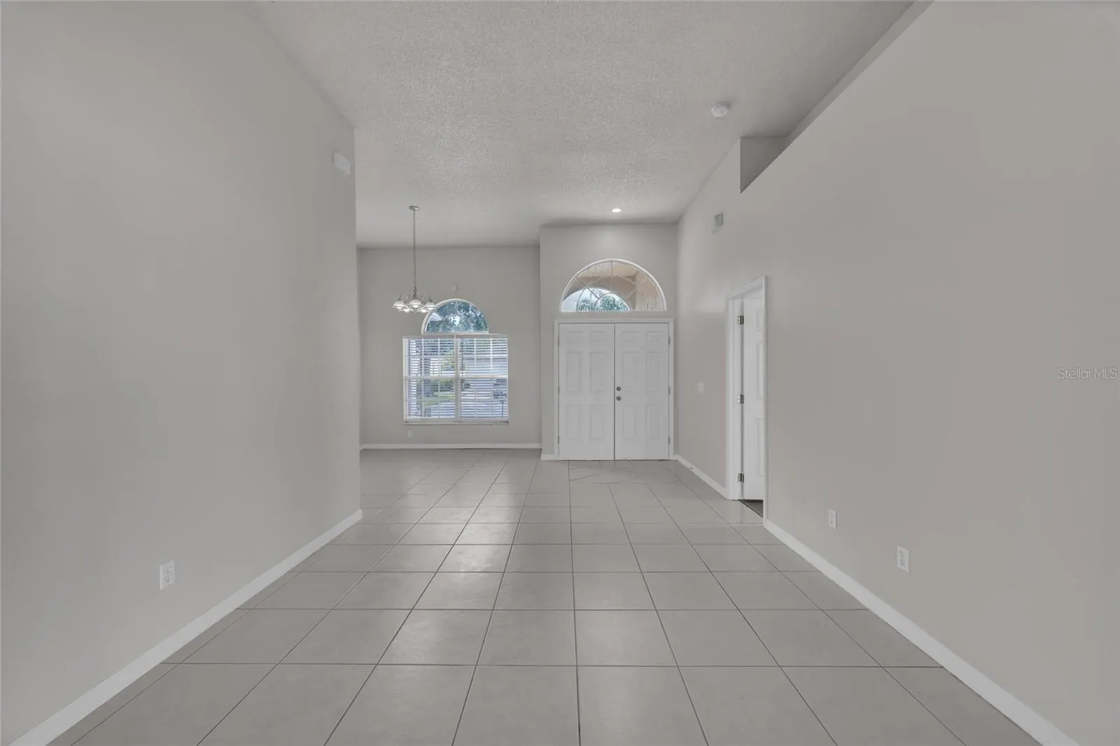 1047 DURANGO LOOP ST