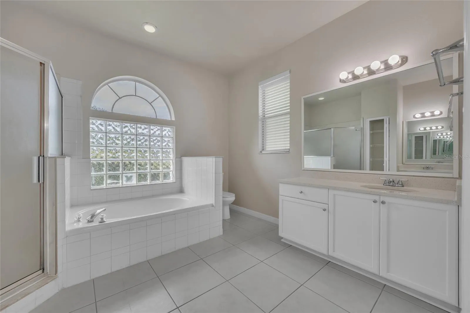 1047 DURANGO LOOP ST