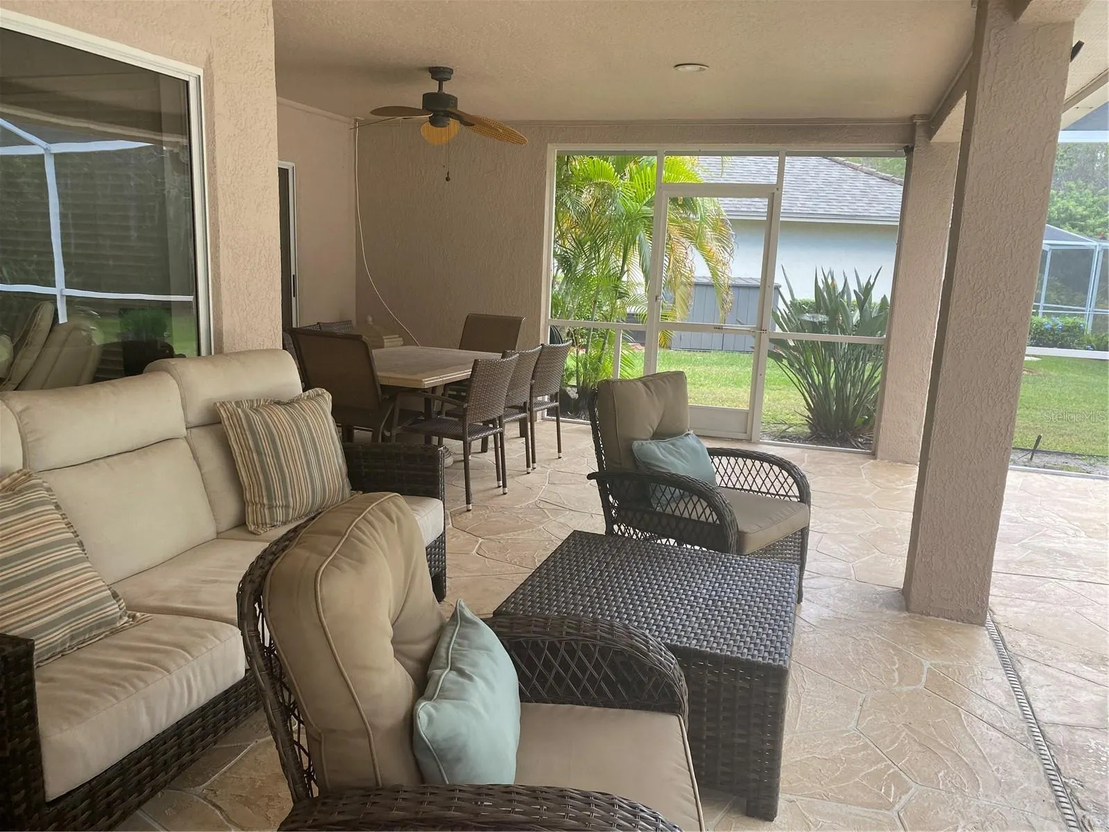 5542 AVENUE DU SOLEIL