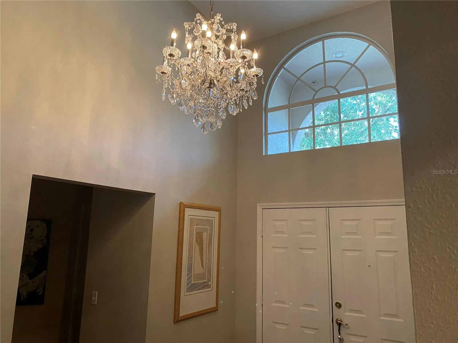 5542 AVENUE DU SOLEIL