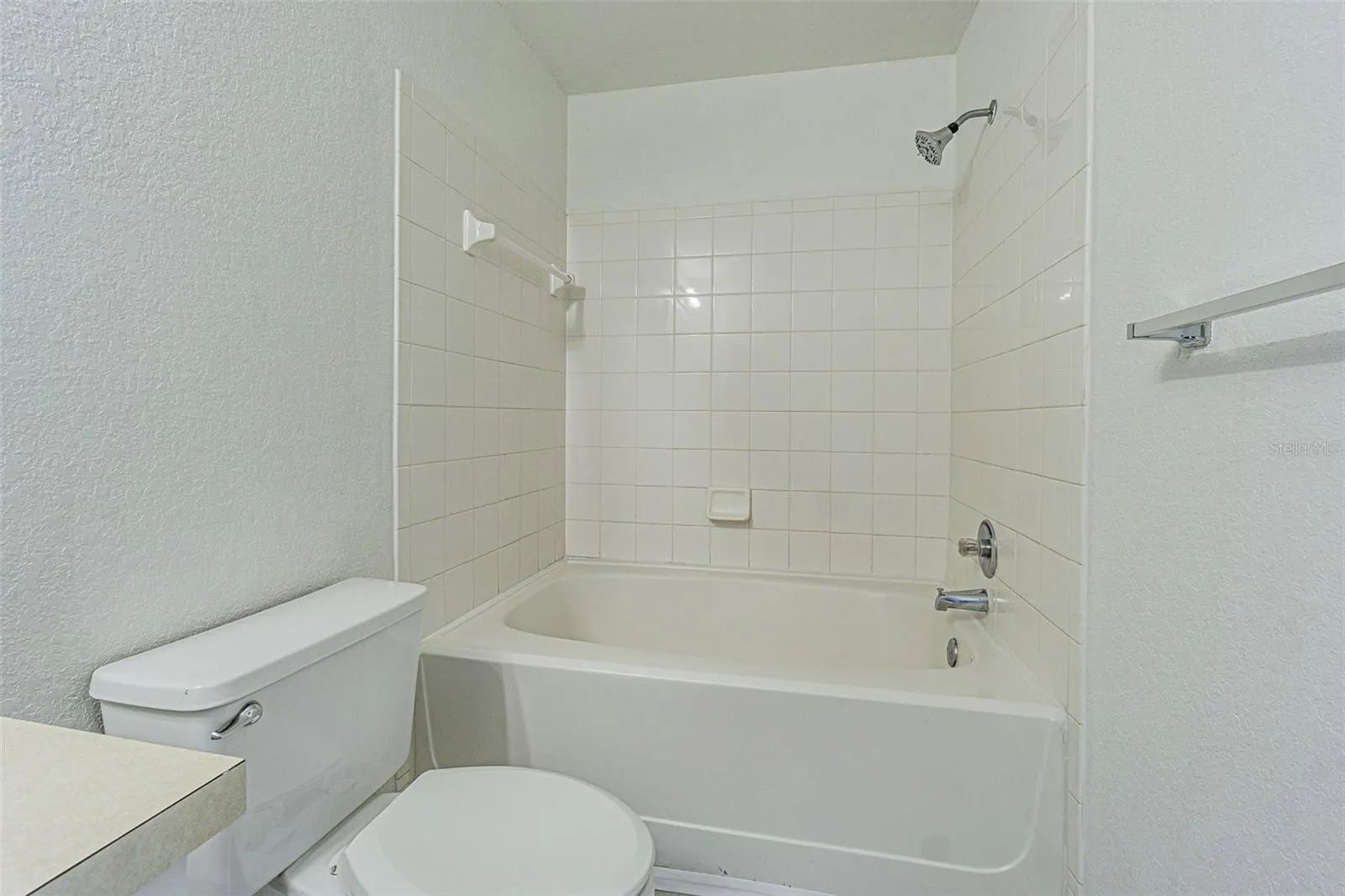 18001 RICHMOND PLACE DR #733, #733