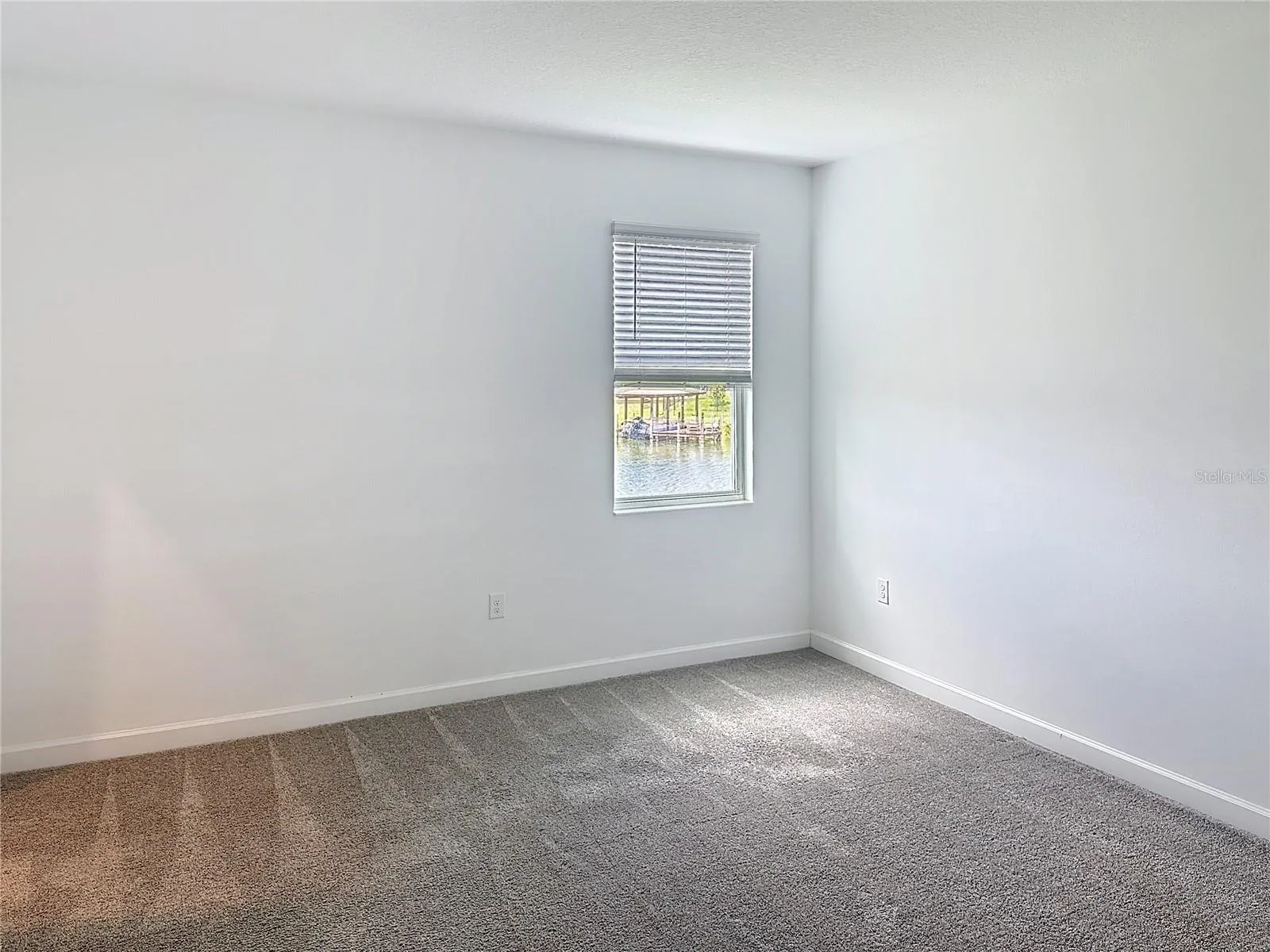 5001 CENTER CT