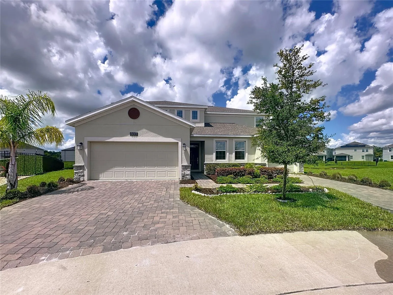 5001 CENTER CT