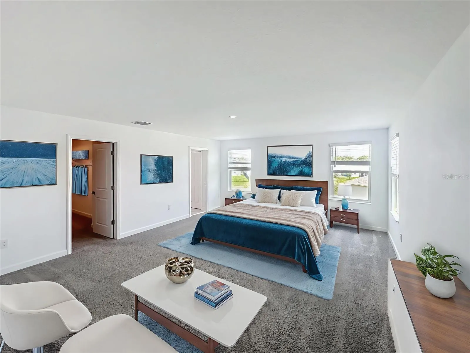 5001 CENTER CT
