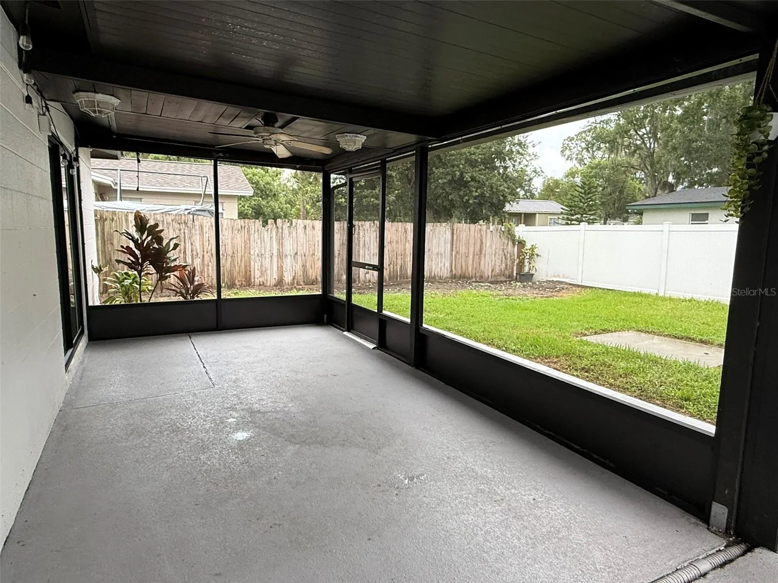 1008 N BRACEWELL DR
