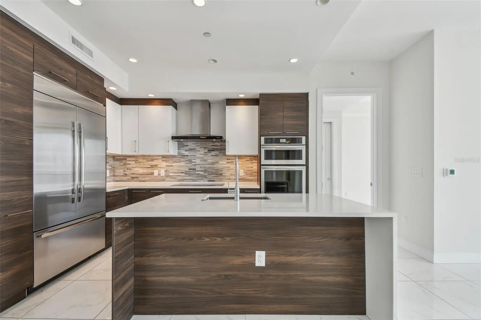 100 1ST AVE N #2304a, #2304a