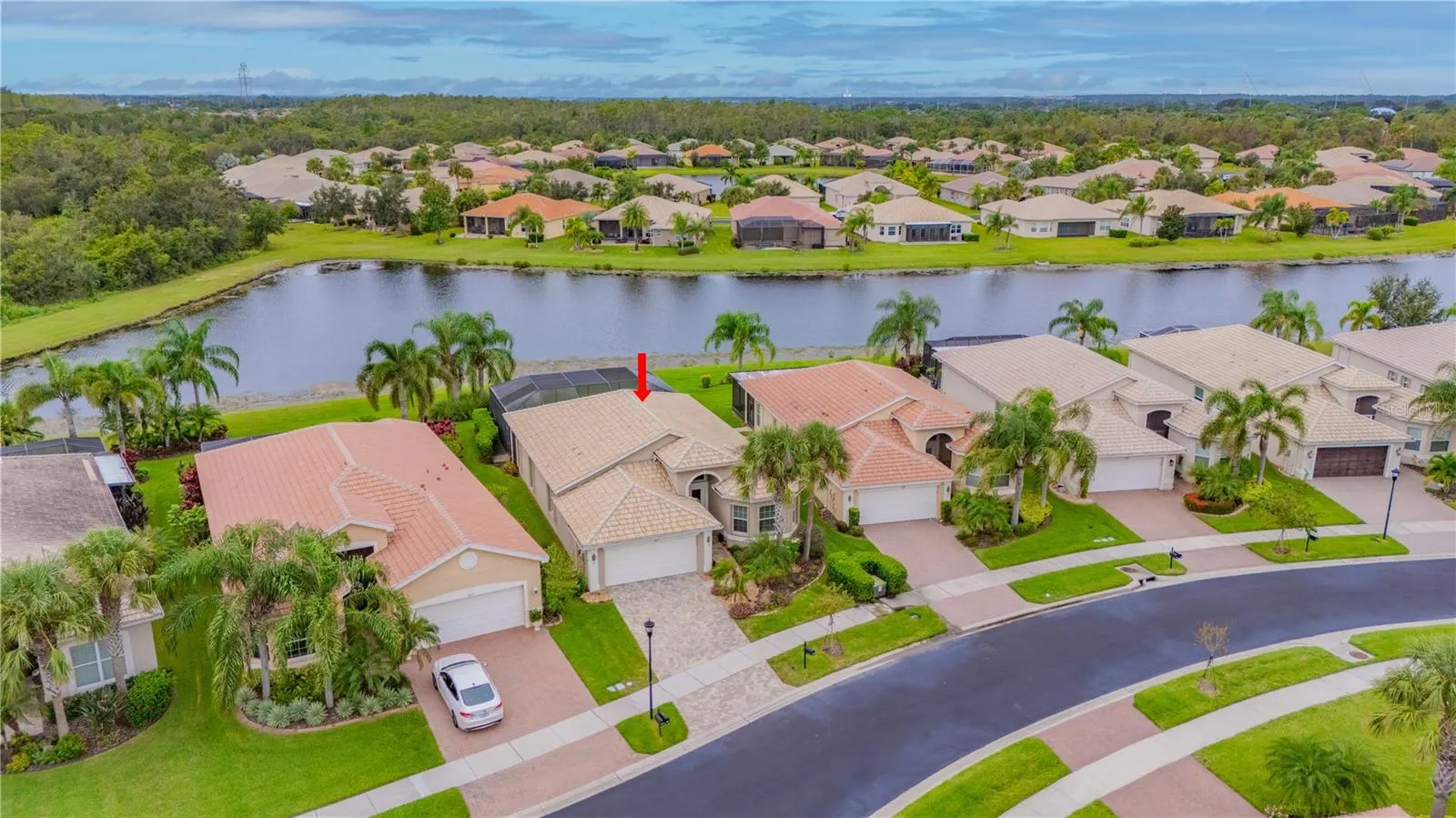 5011 CRYSTAL BEACH DR
