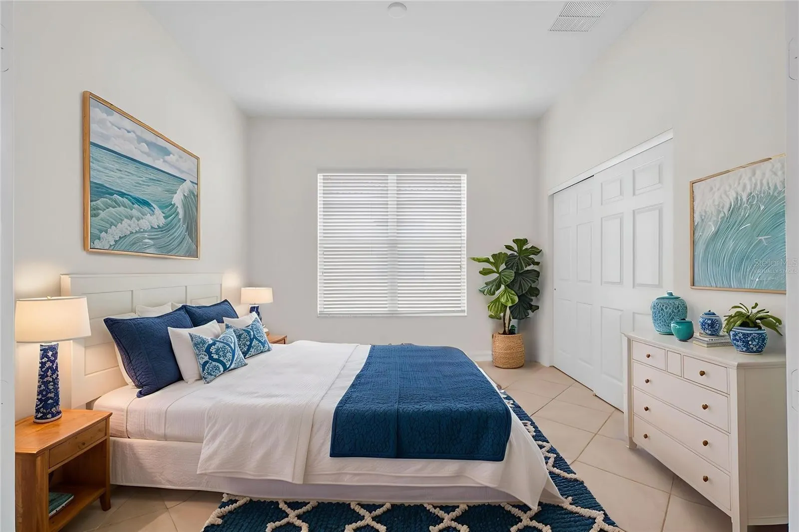 5011 CRYSTAL BEACH DR