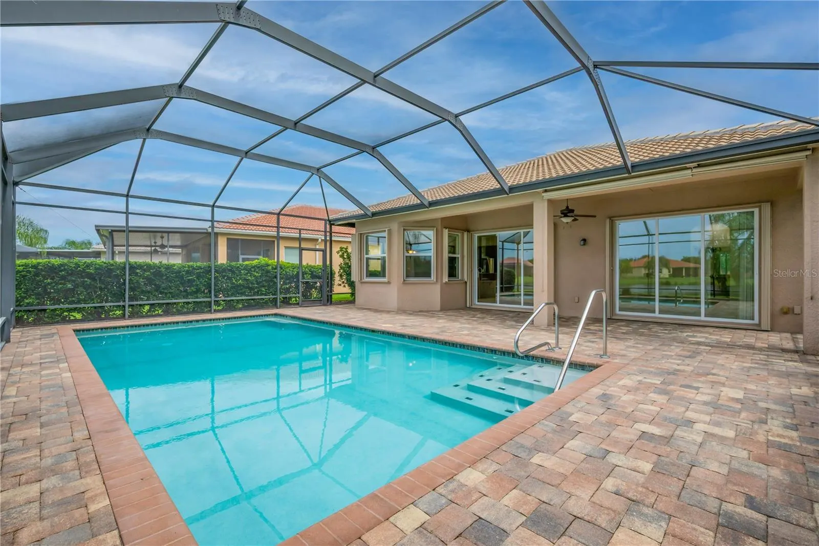 5011 CRYSTAL BEACH DR