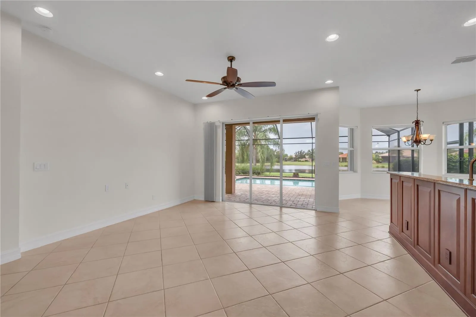 5011 CRYSTAL BEACH DR