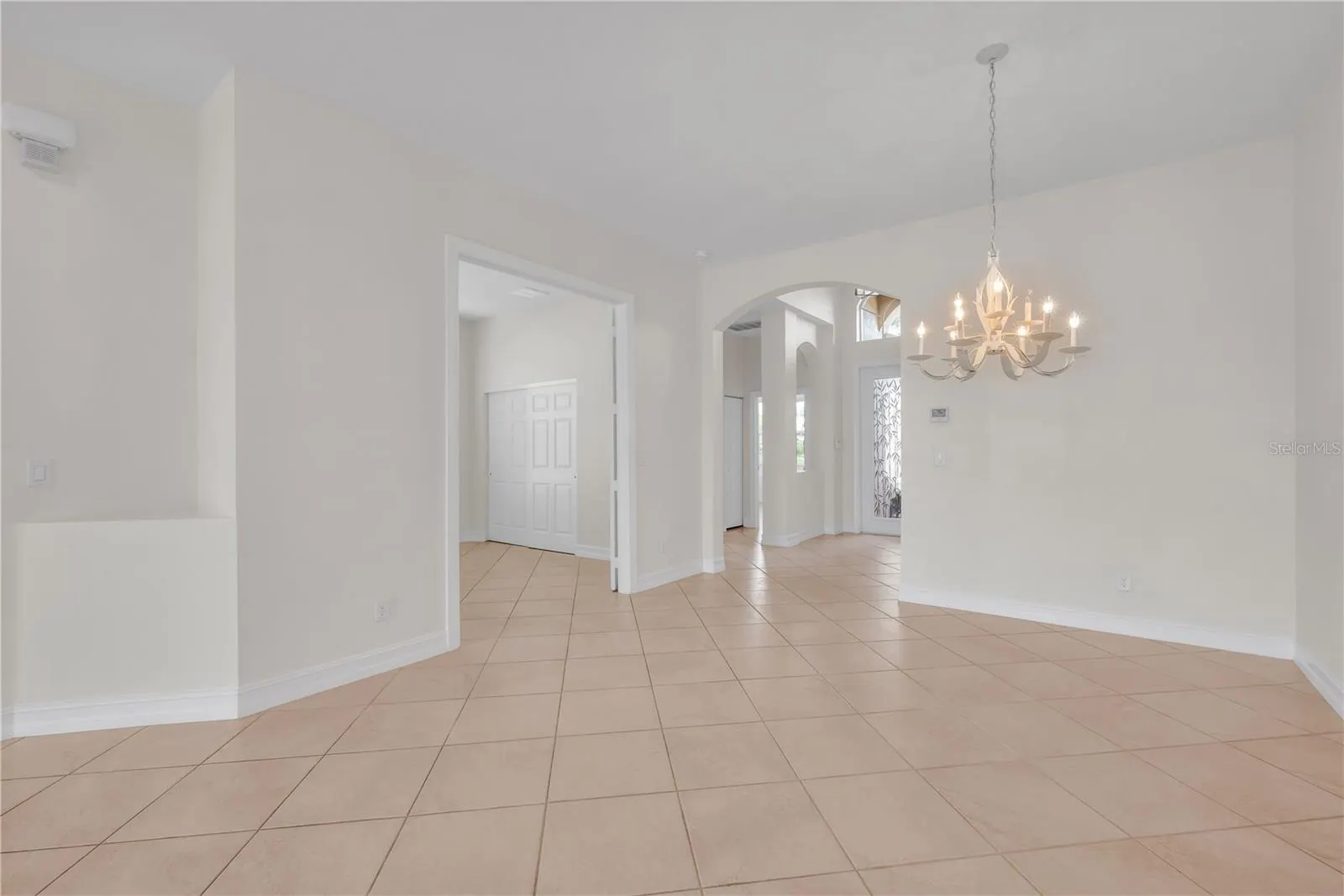 5011 CRYSTAL BEACH DR
