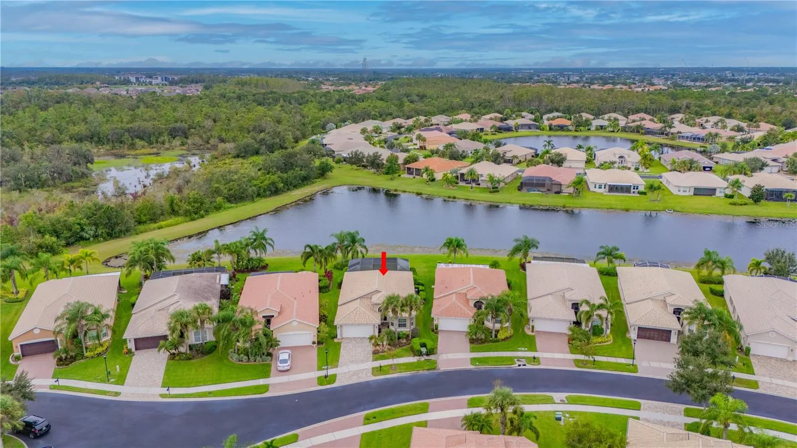 5011 CRYSTAL BEACH DR