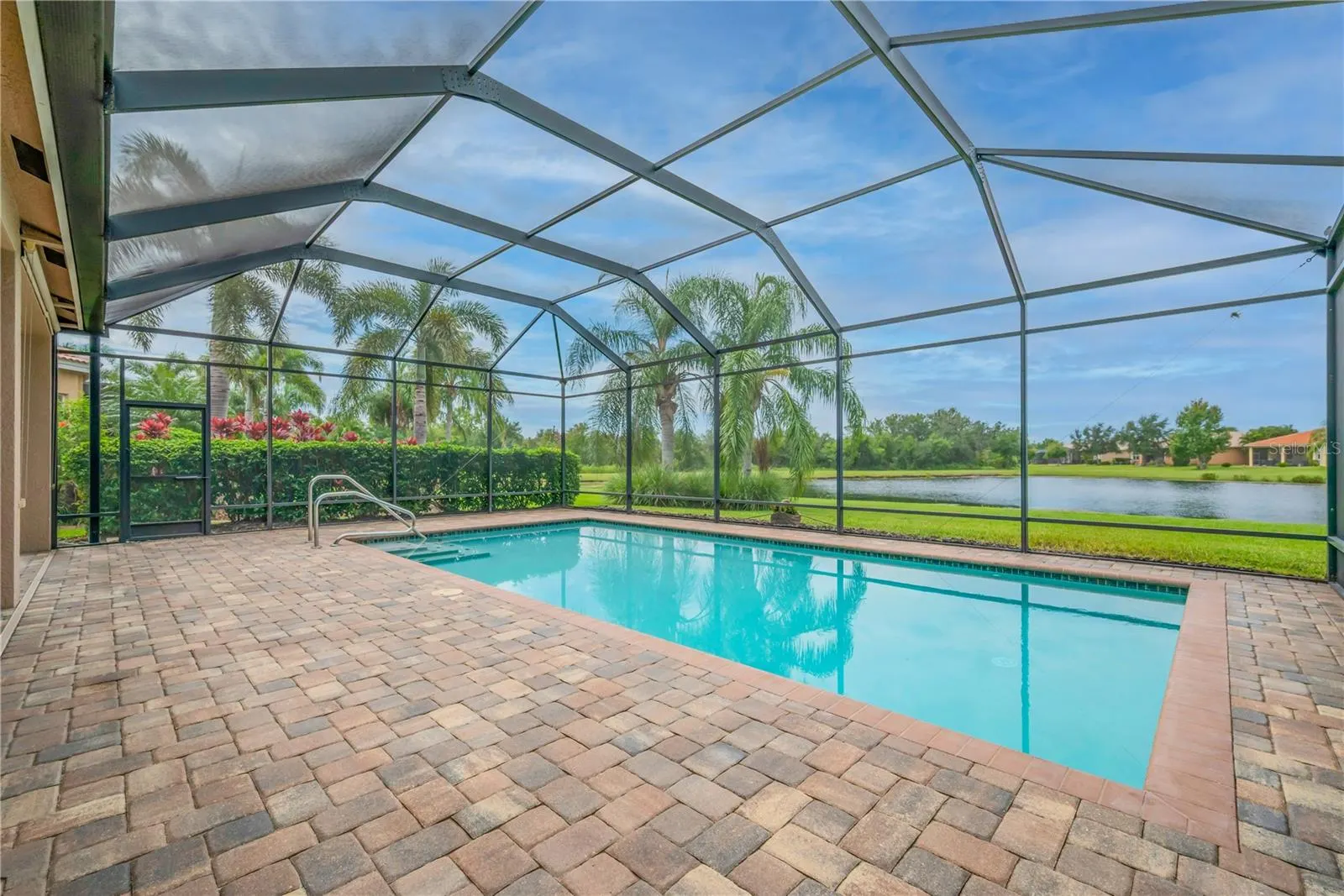 5011 CRYSTAL BEACH DR