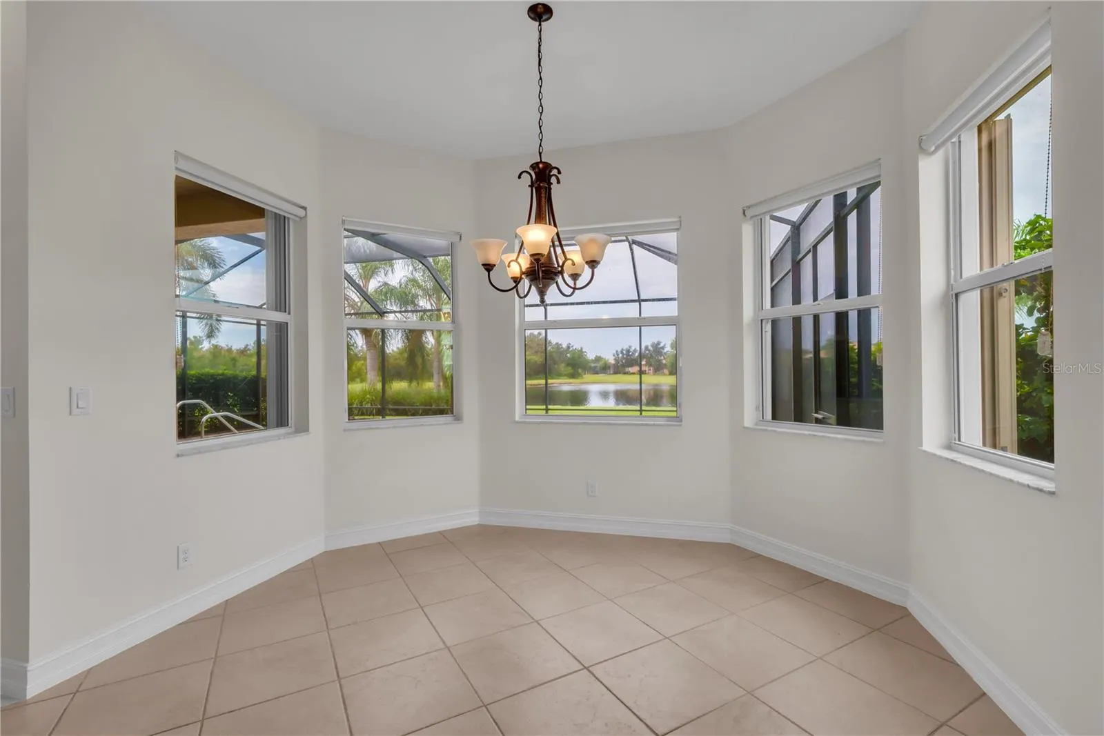 5011 CRYSTAL BEACH DR