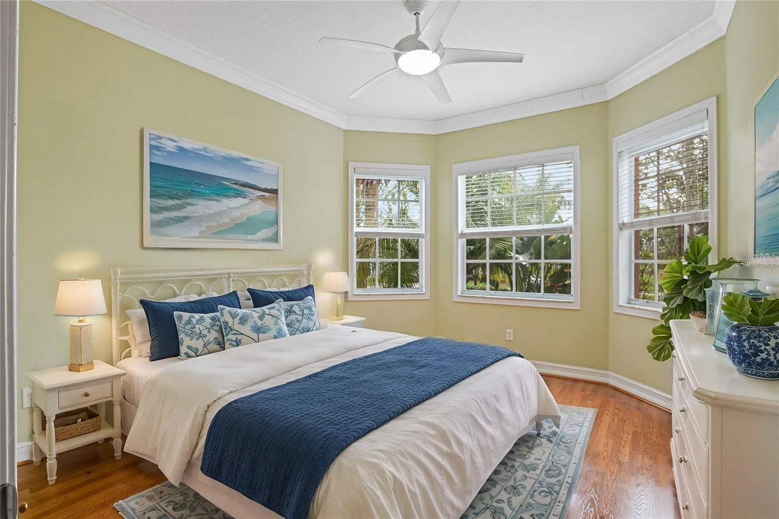 4936 SANDY BROOK CIR
