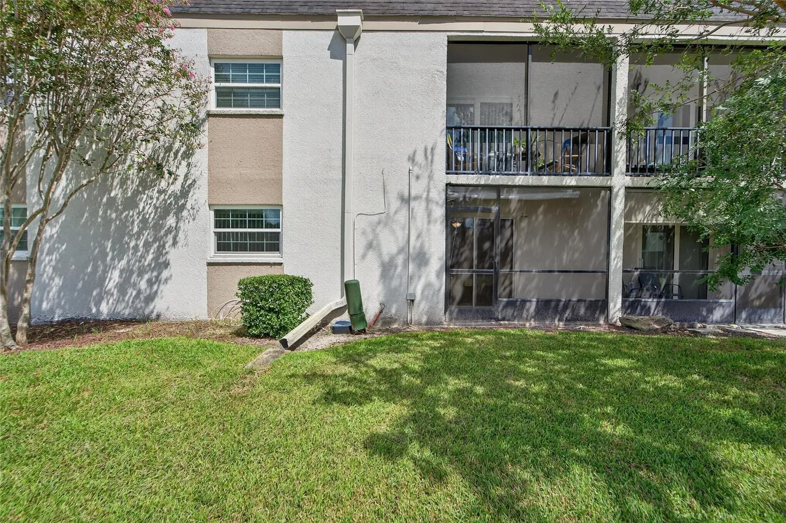 704 OAKGROVE DR #117D, #117D