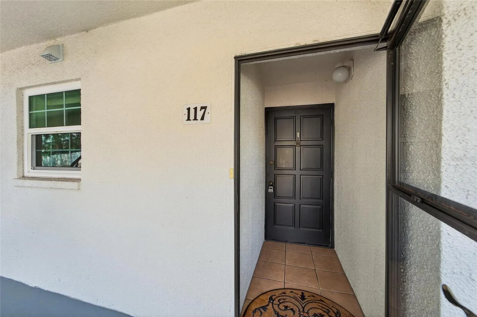 704 OAKGROVE DR #117D, #117D