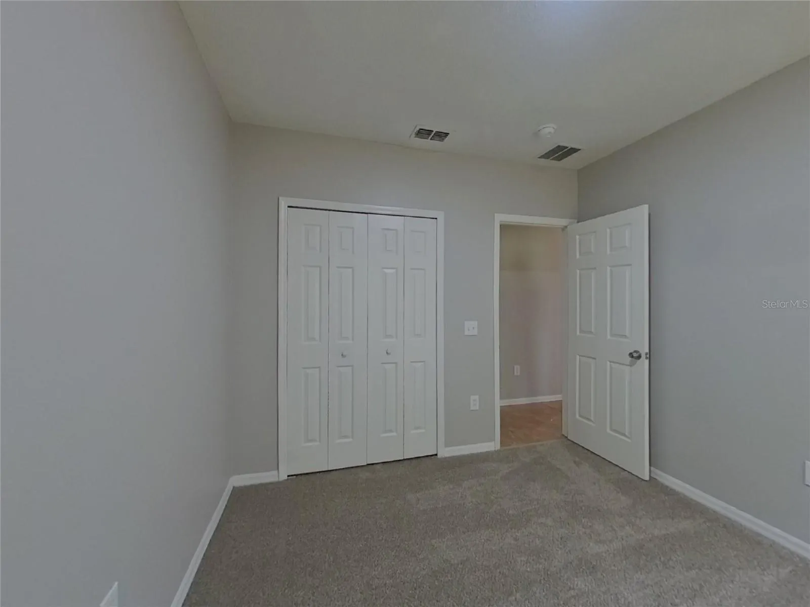 853 JARNAC DR