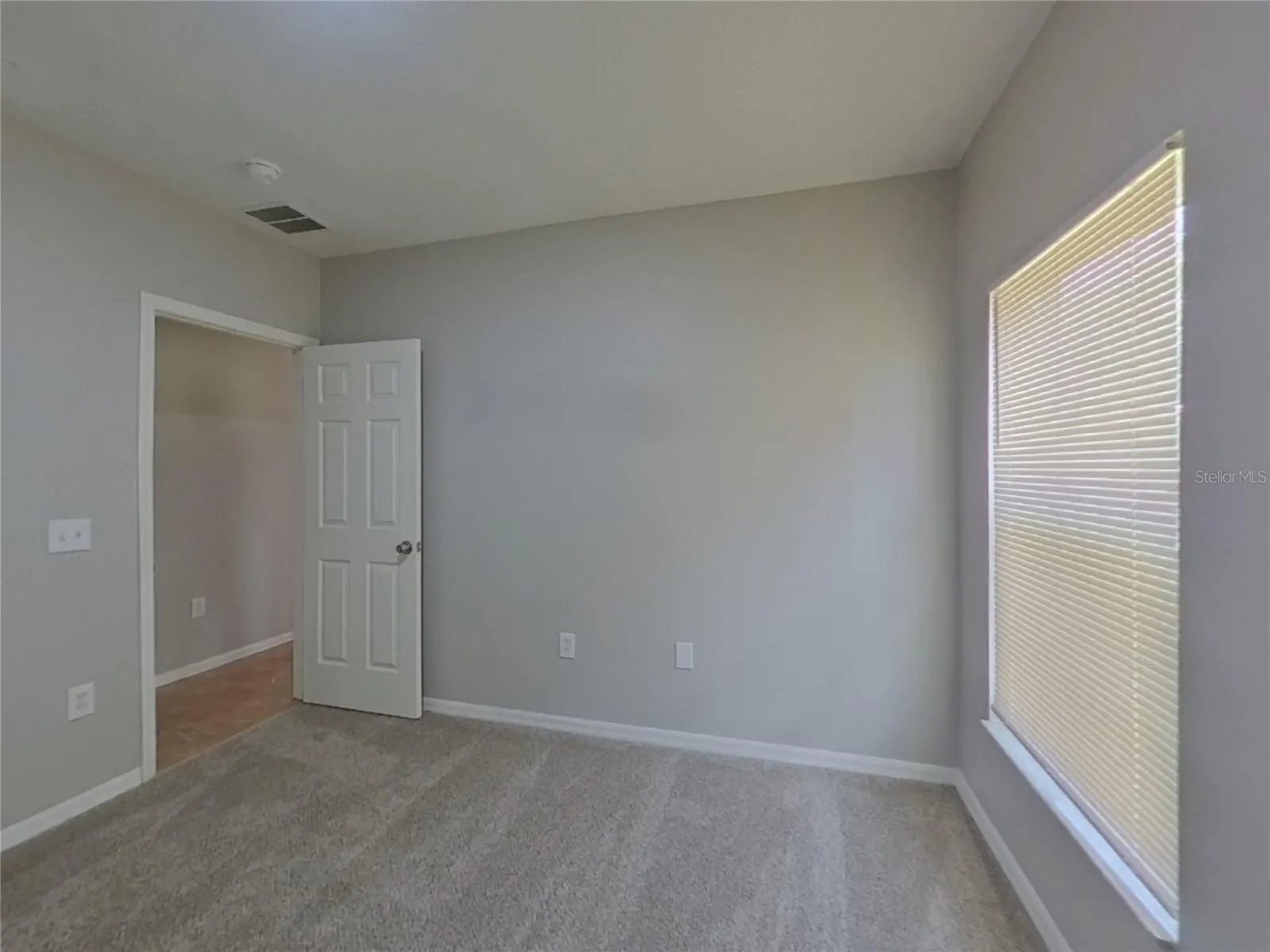 853 JARNAC DR
