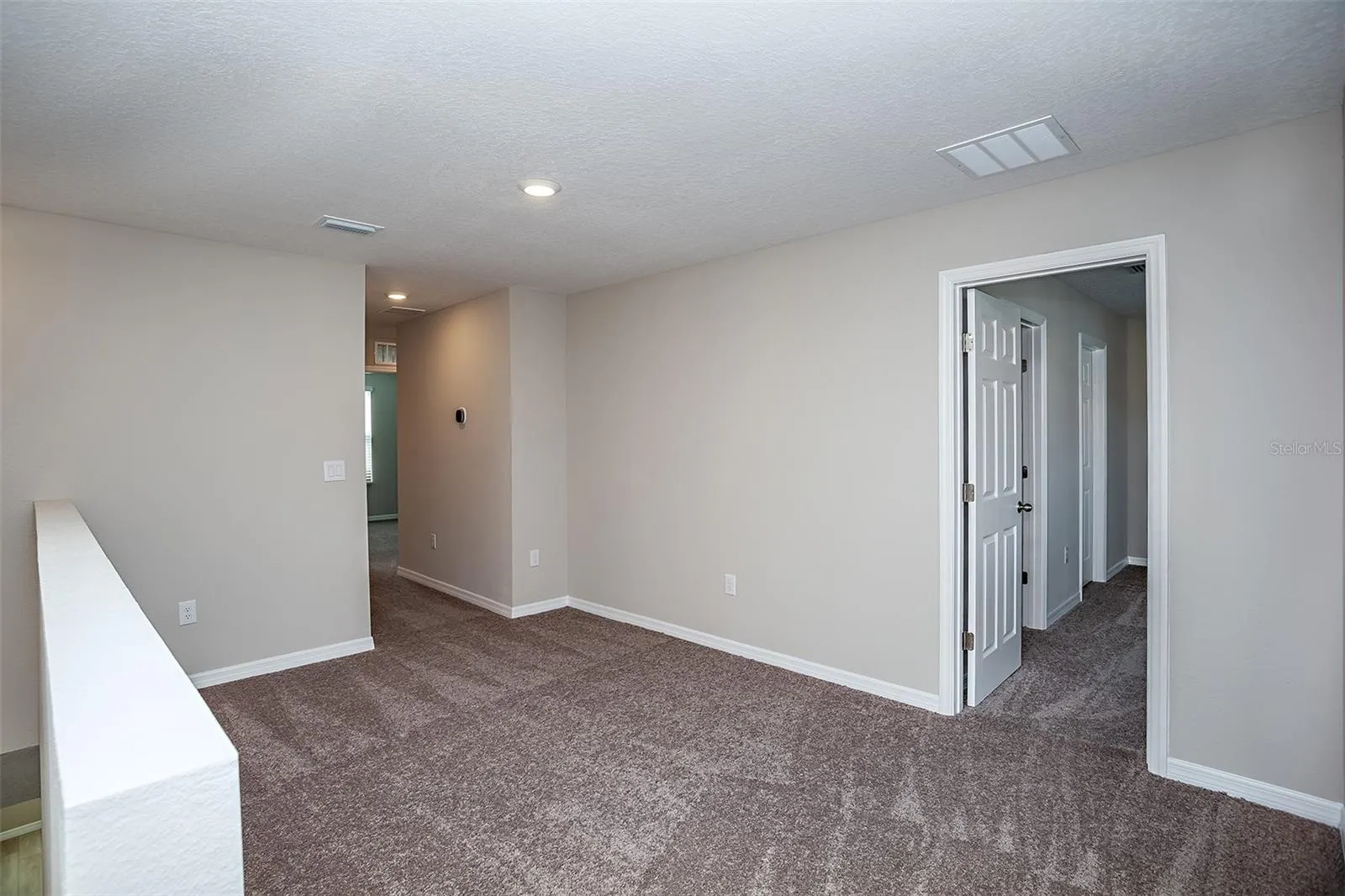 5528 TAVERNA WAY