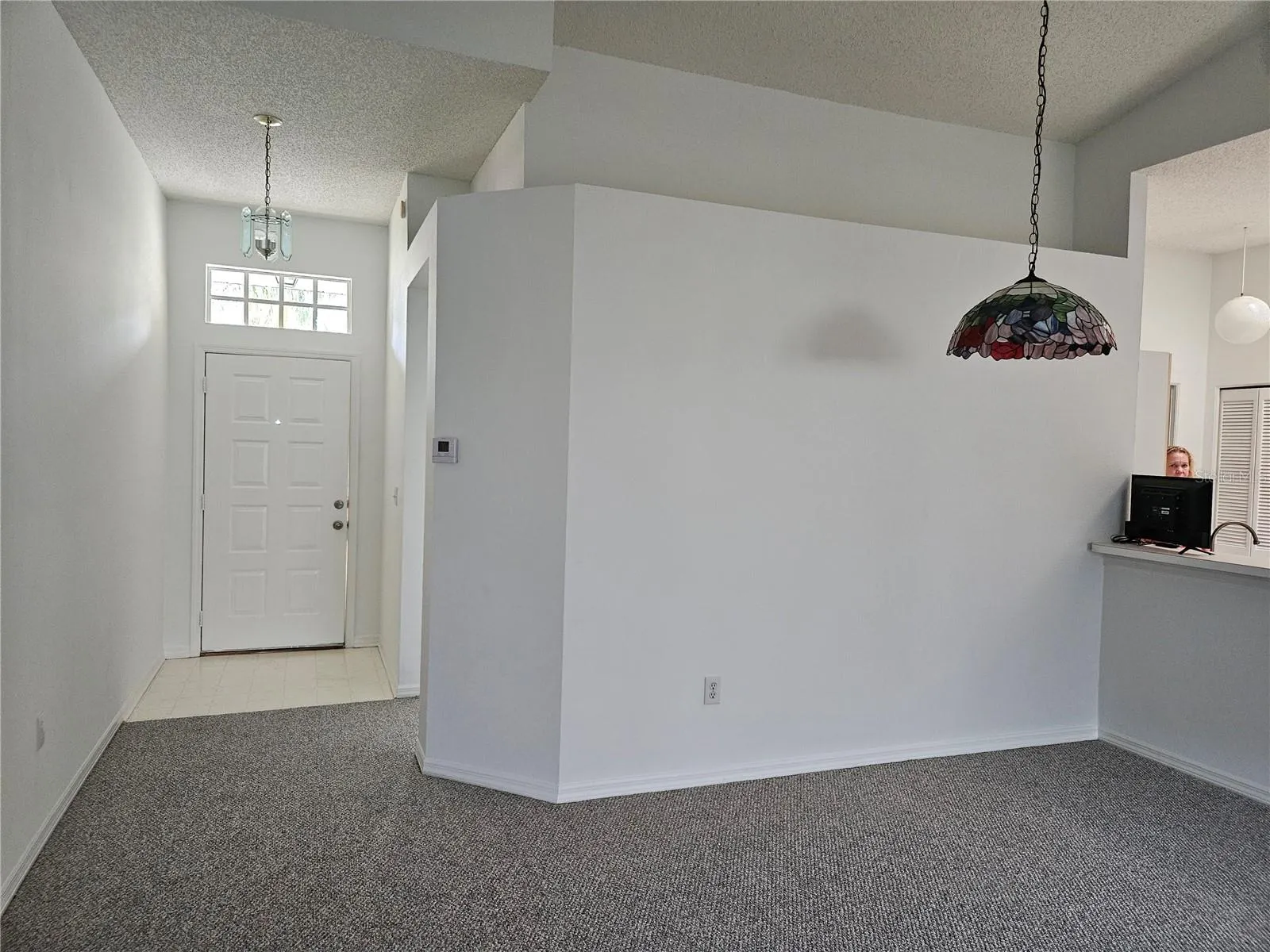 2405 NEW HAVEN CIR