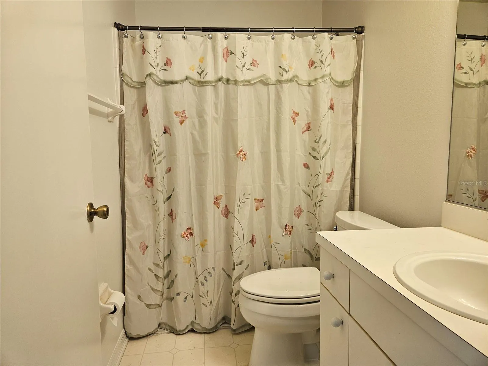 2405 NEW HAVEN CIR