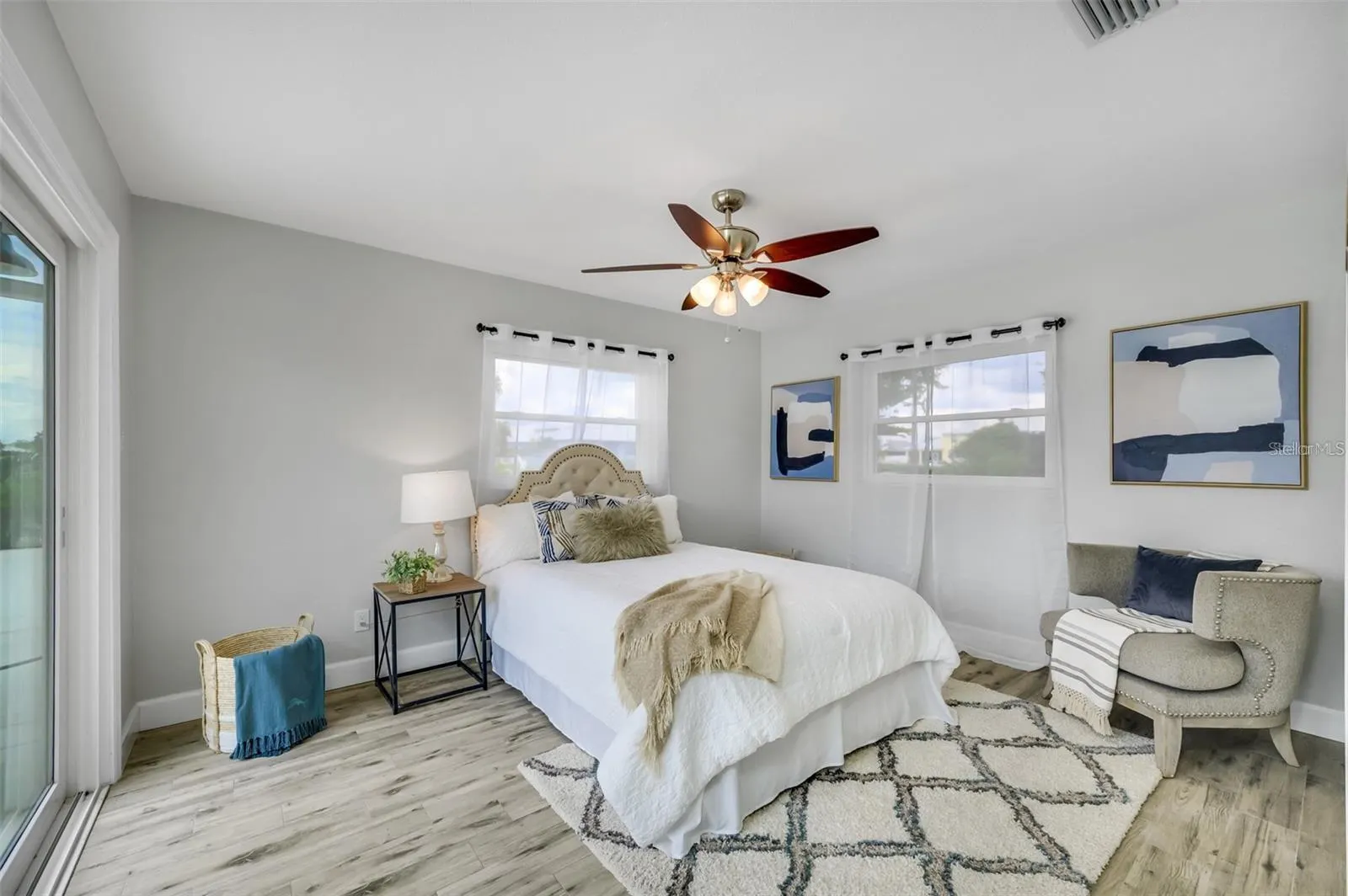 469 FLAMINGO DR