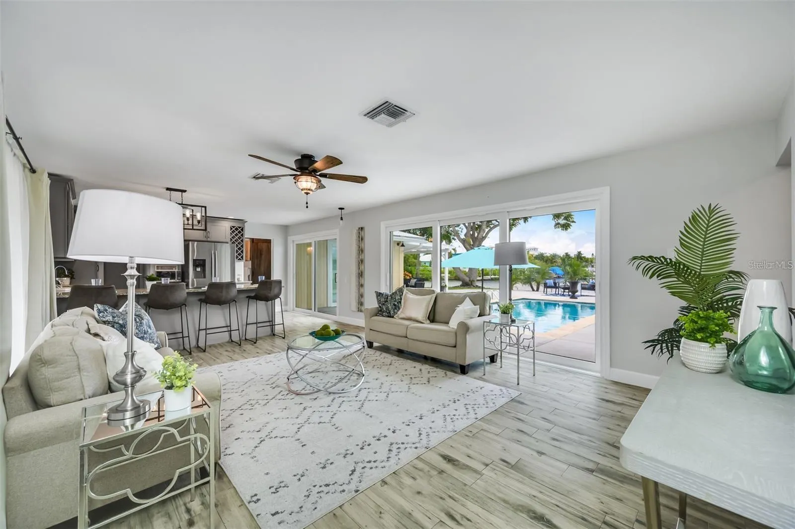 469 FLAMINGO DR