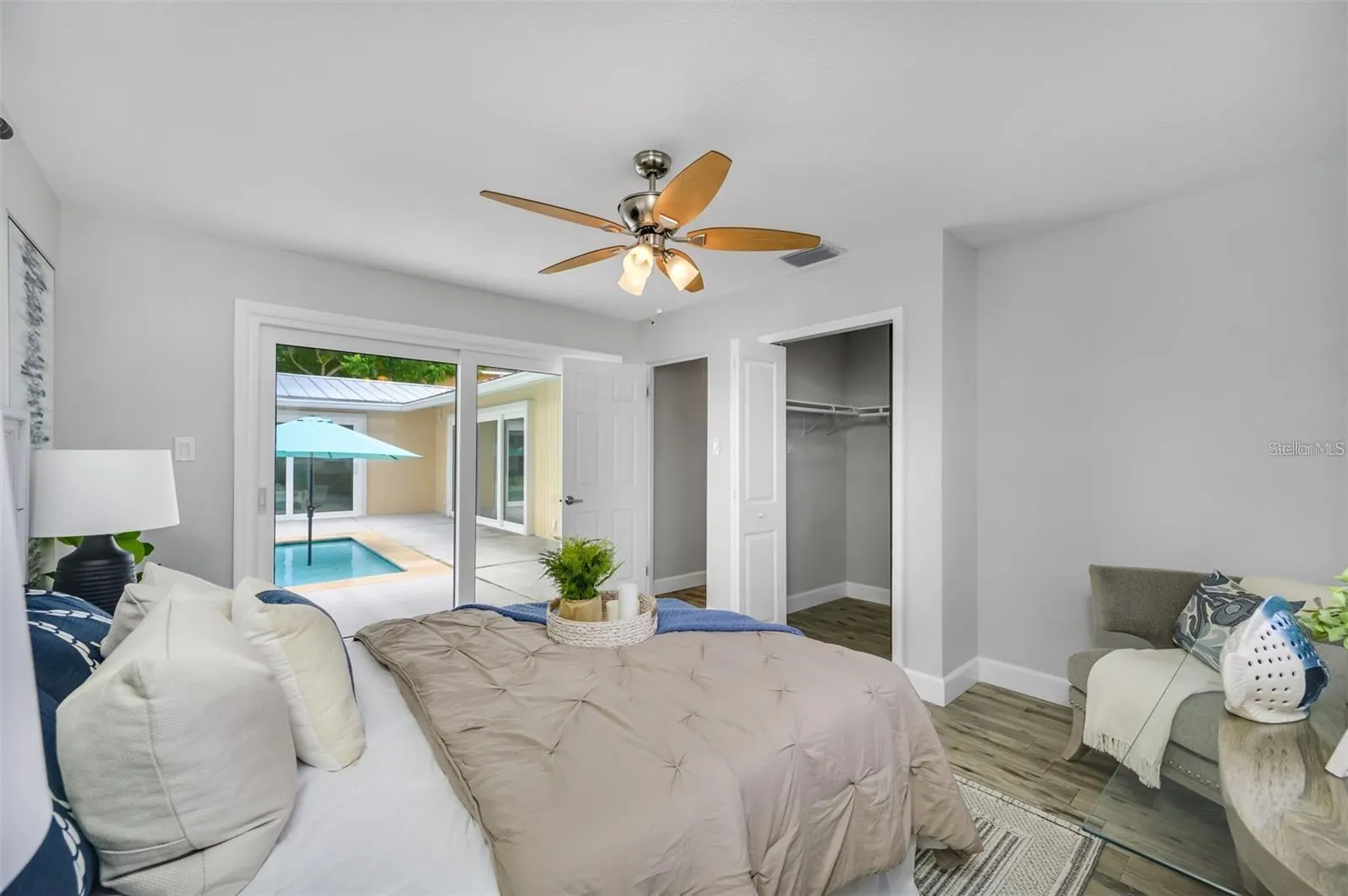 469 FLAMINGO DR